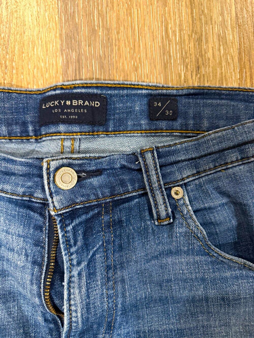 Lucky Brand Women’s Slim Fit Straight Leg Blue Medium Wash Denim Jeans 34